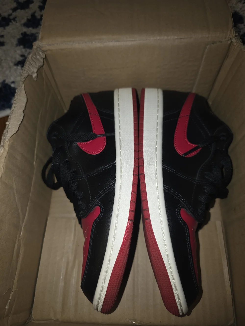 Air Jordan Style Black & Red High-Top Sneakers - Men's